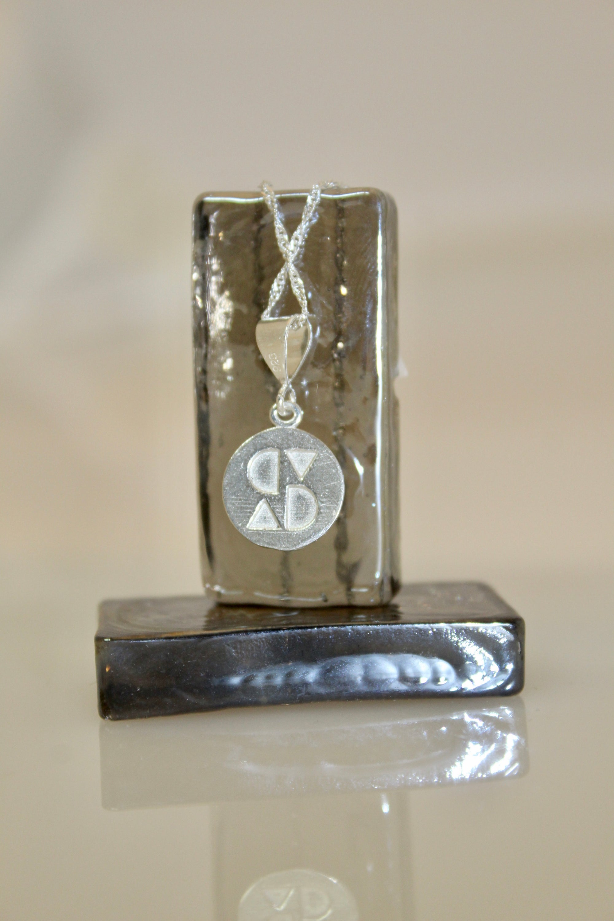 Skyli Amethsyt Pendant