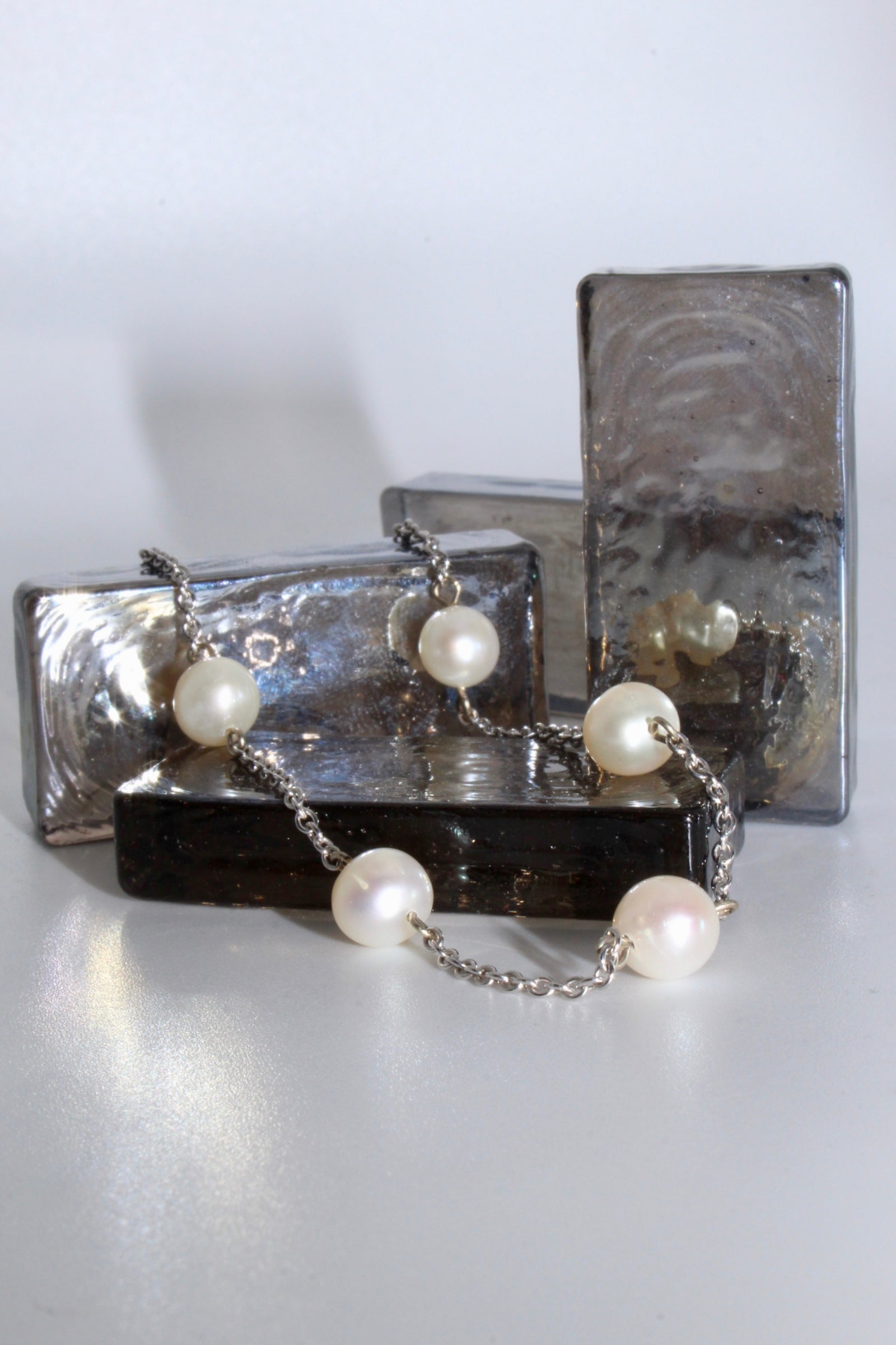 14K White Gold Pearl Station 16" Necklace