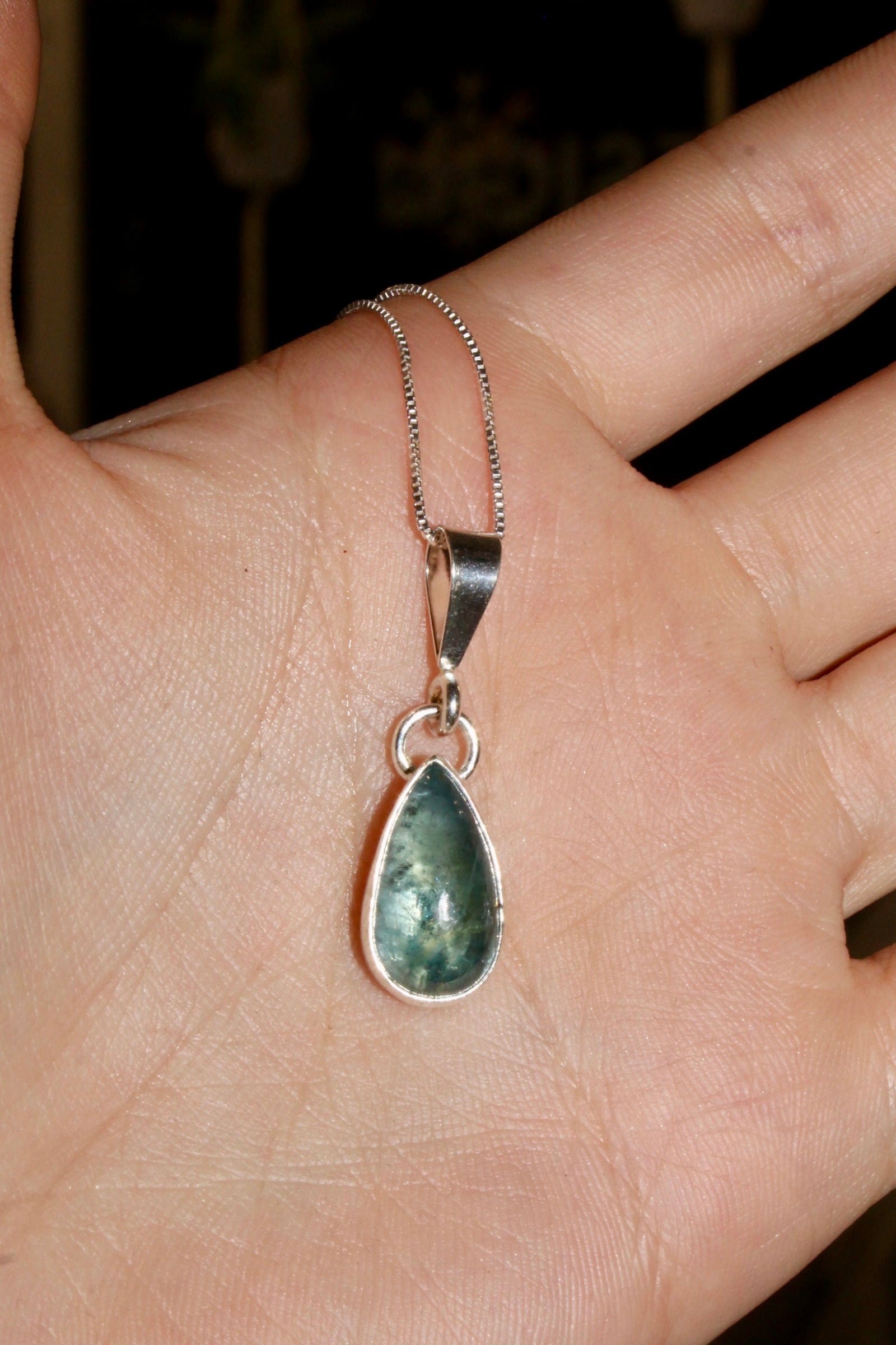 Classic Aquamarine Pendant