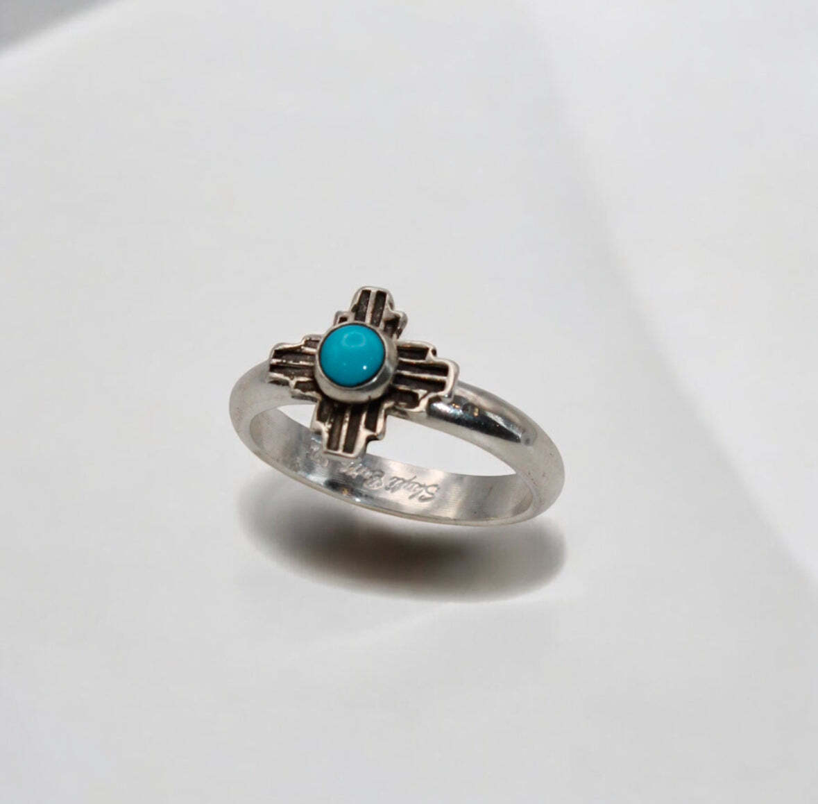 Zia Ring