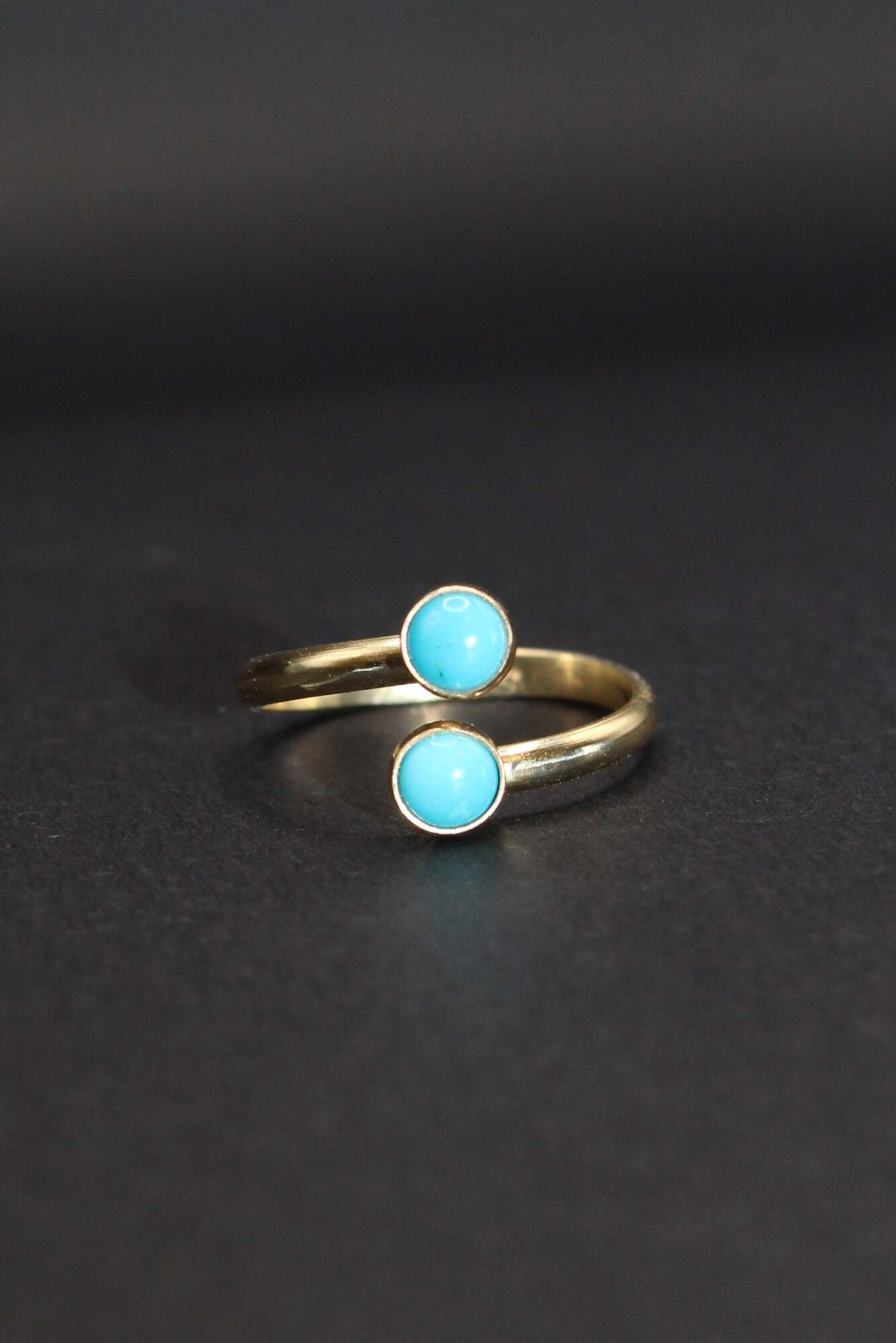 14K Yellow Gold Two Stones & A Twist