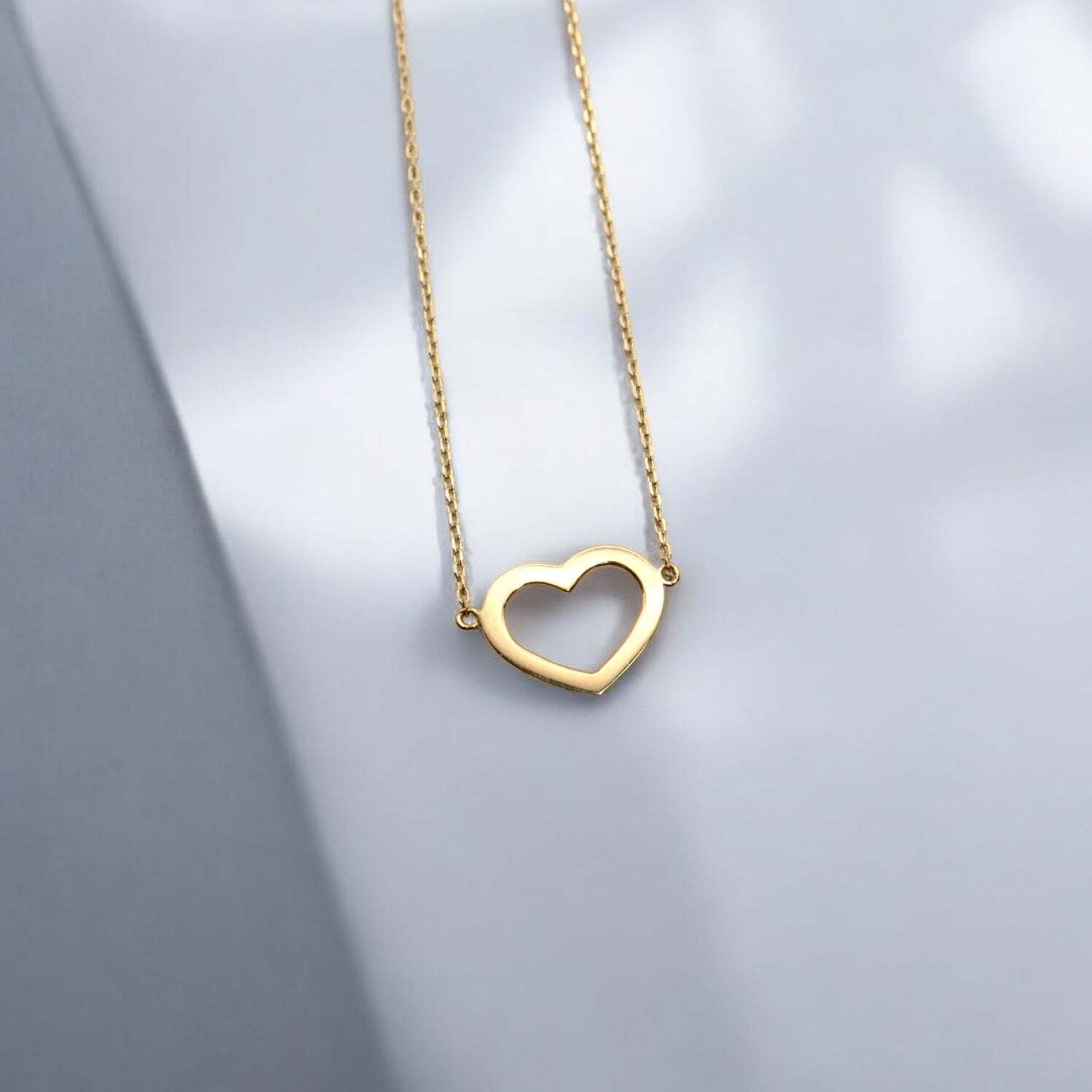 Golden Heart Bracelet