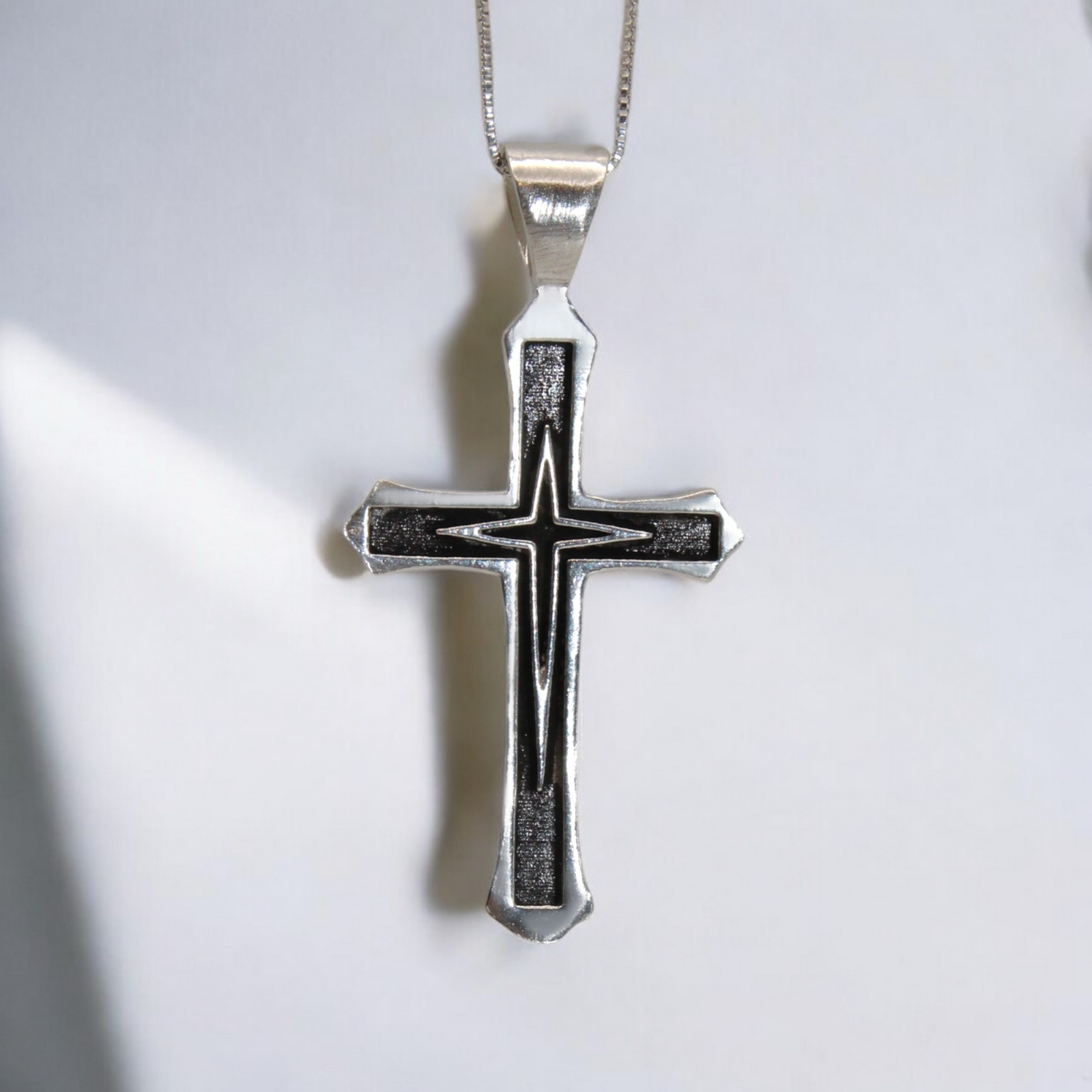 Sterling Star Medium Cross