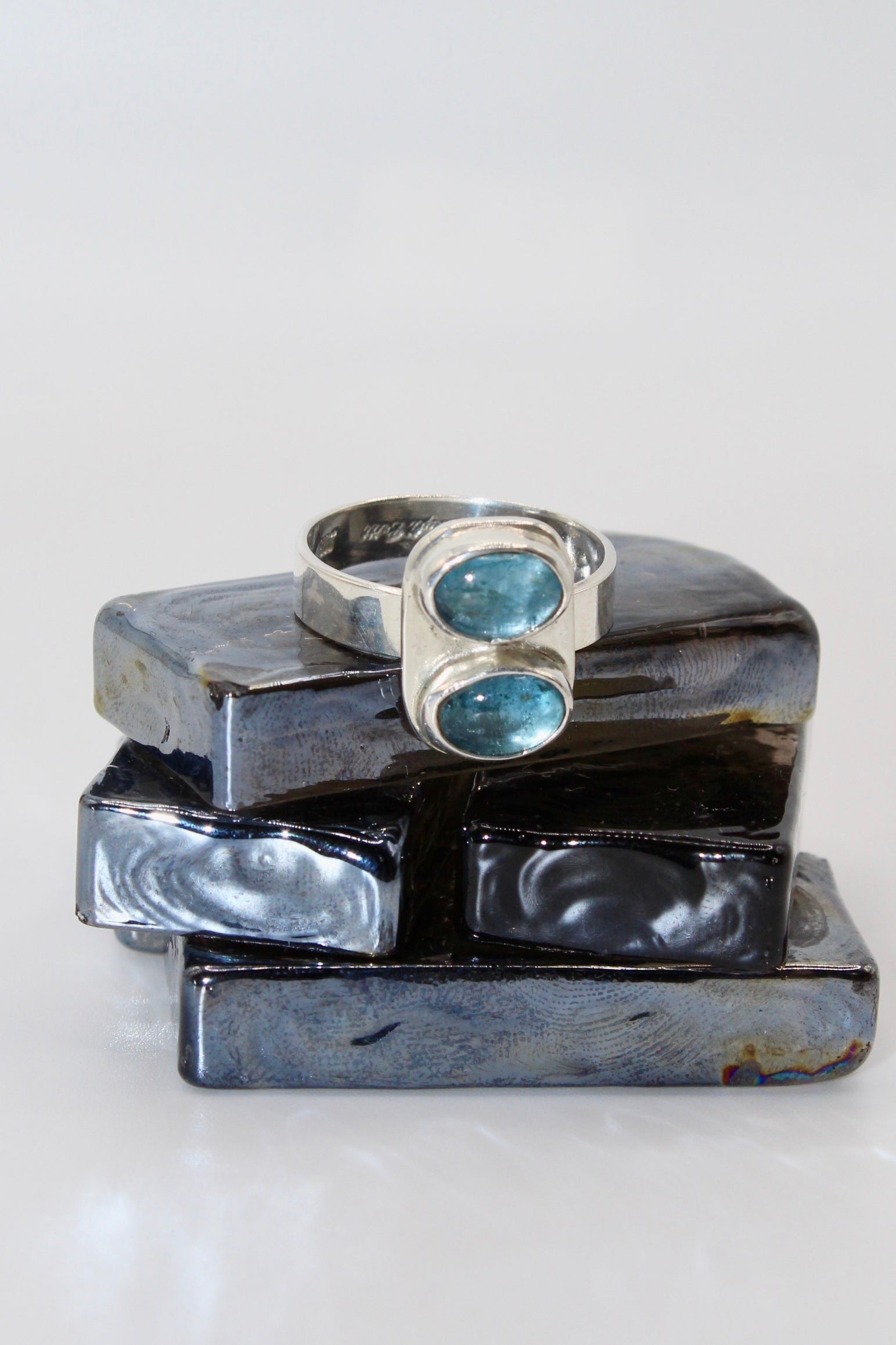 Modern Plaza Aquamarine Silver Ring