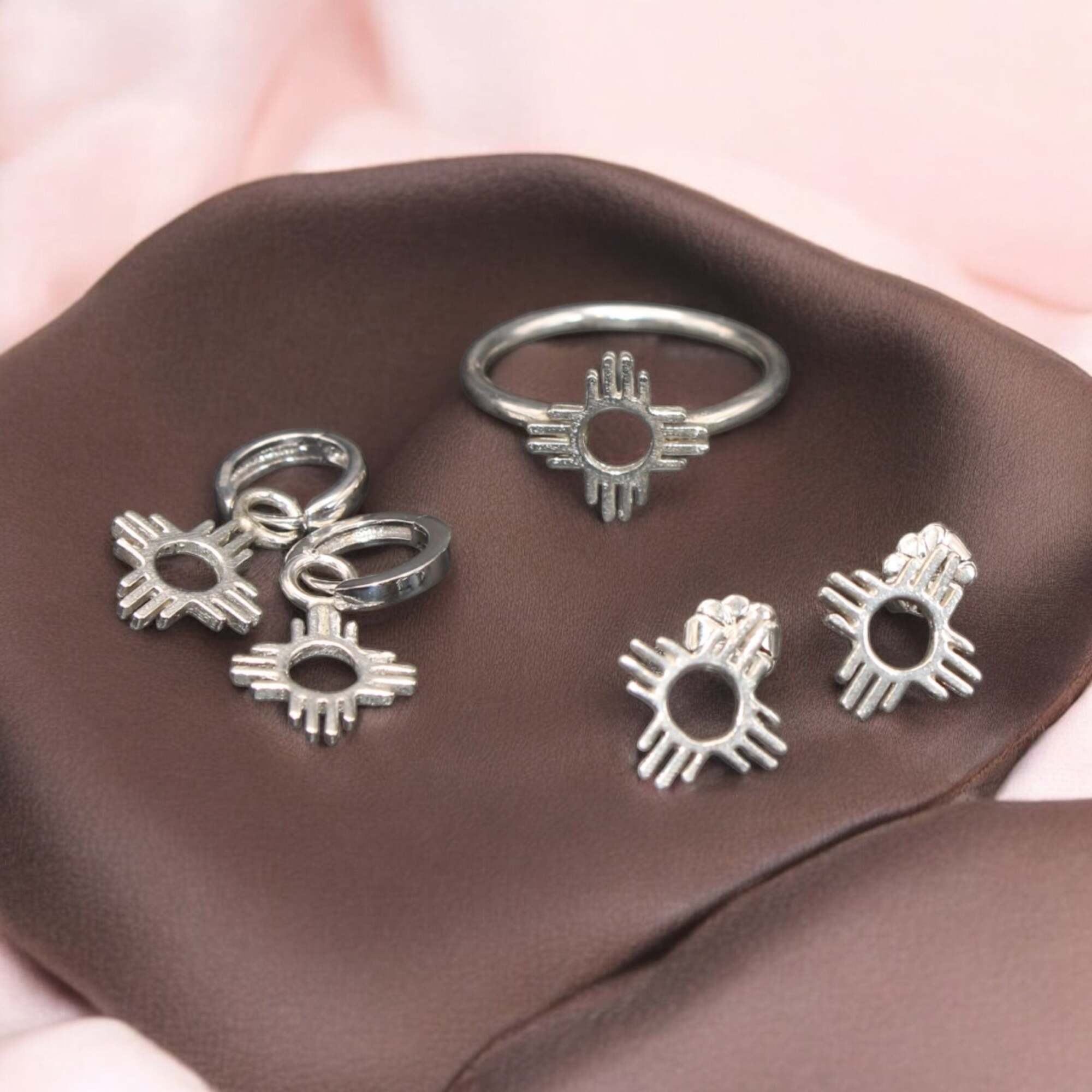 Silver Dainty Zia Ring