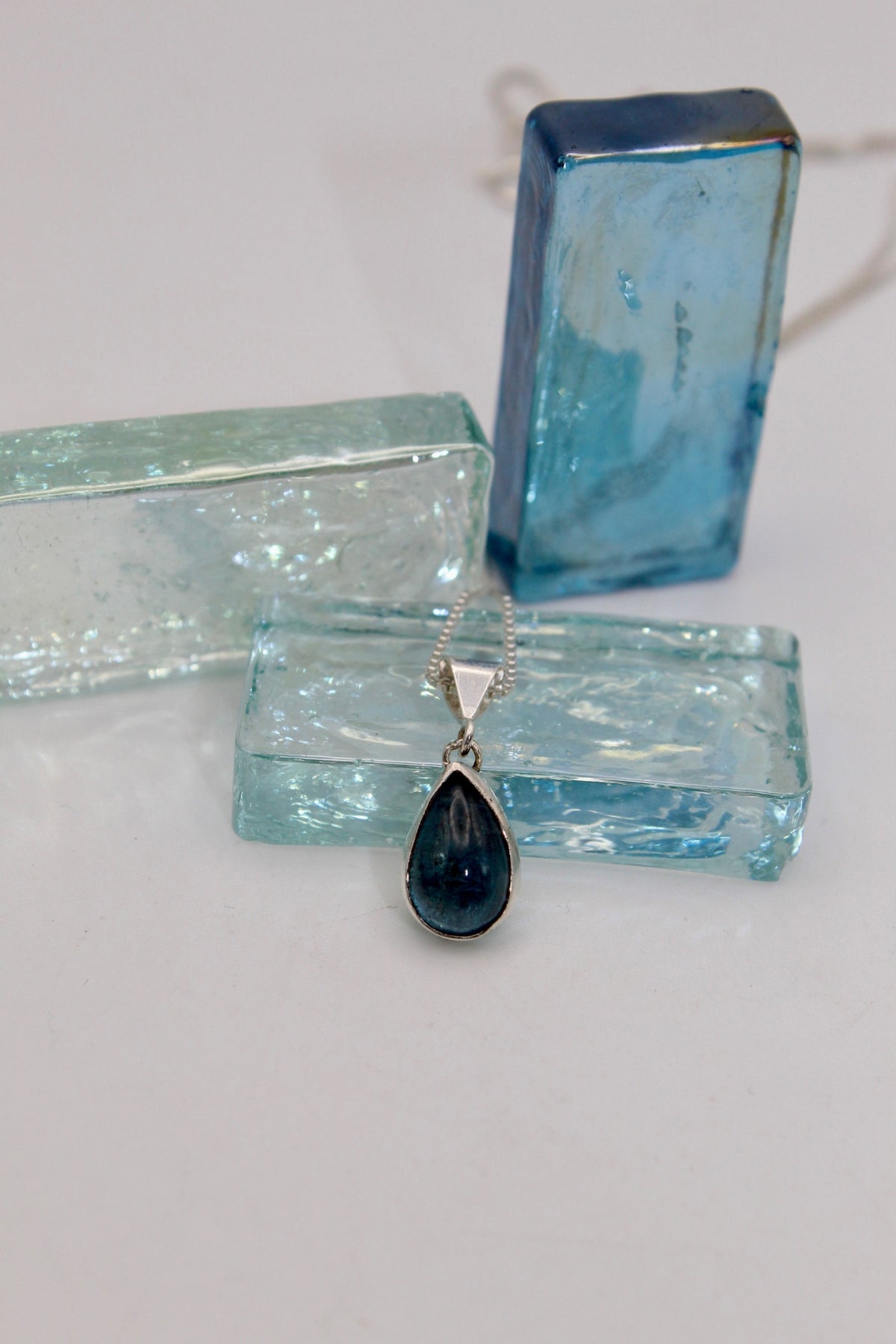 Silver Classic Aquamarine Pendant