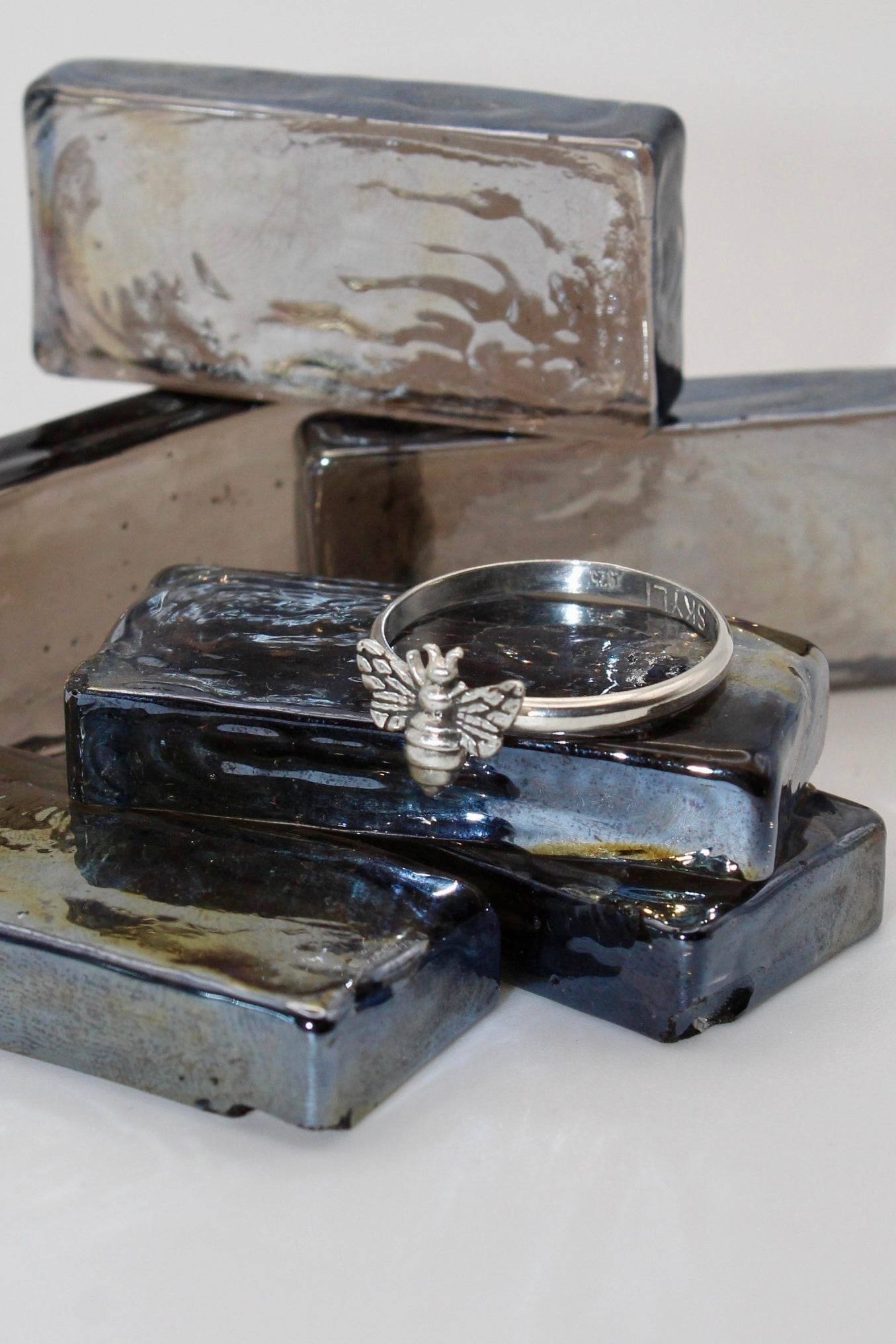 Silver Dainty Bee Ring