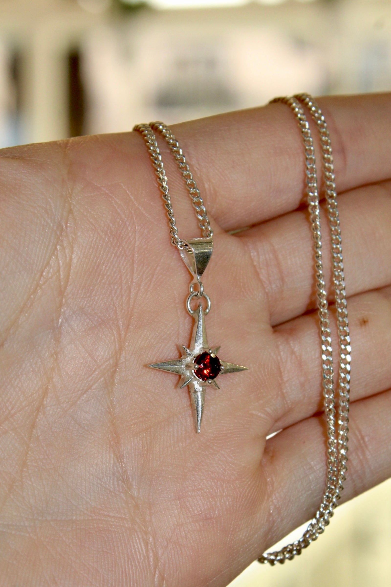 StarAna Dainty Pendant