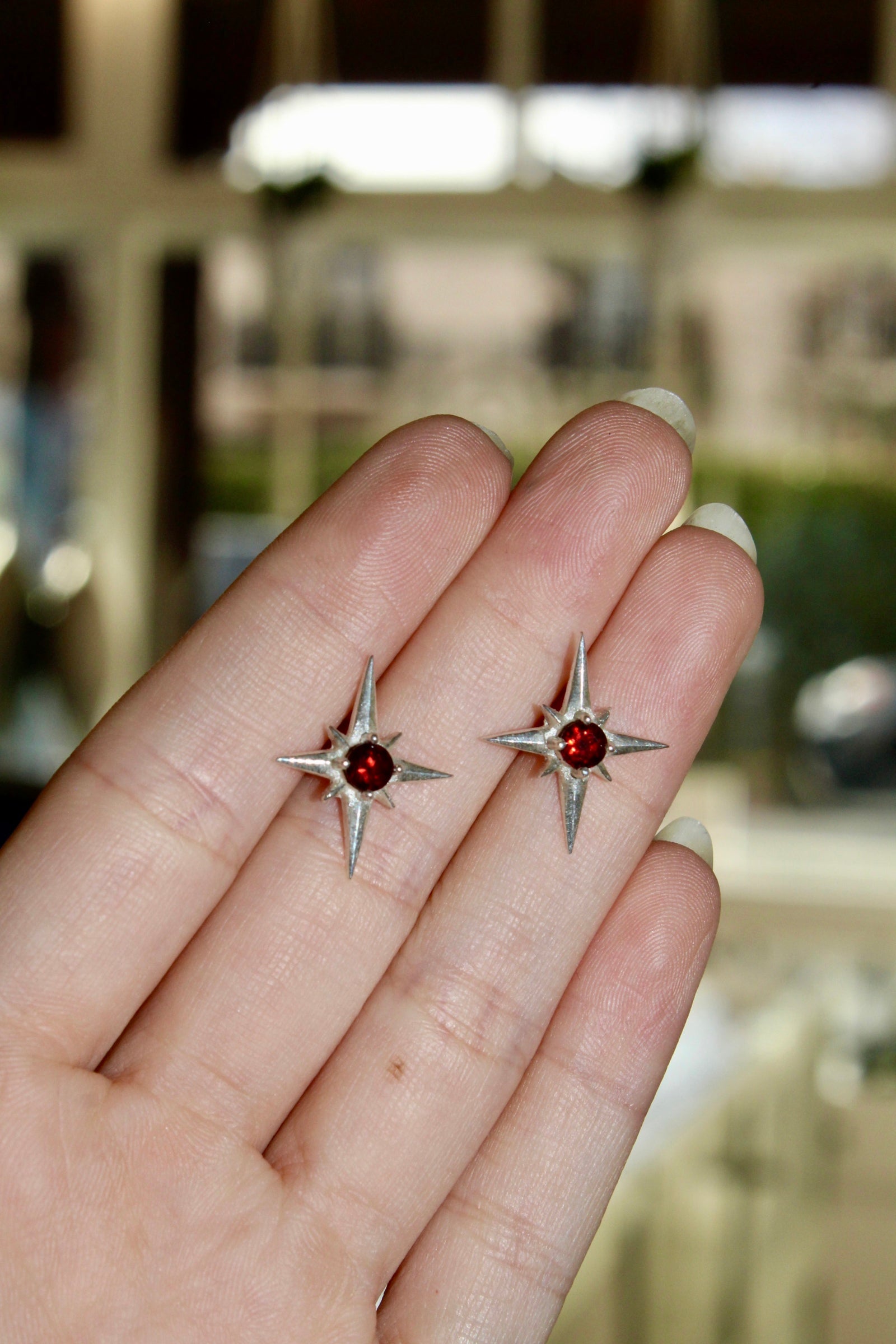 StarAna Dainty Studs