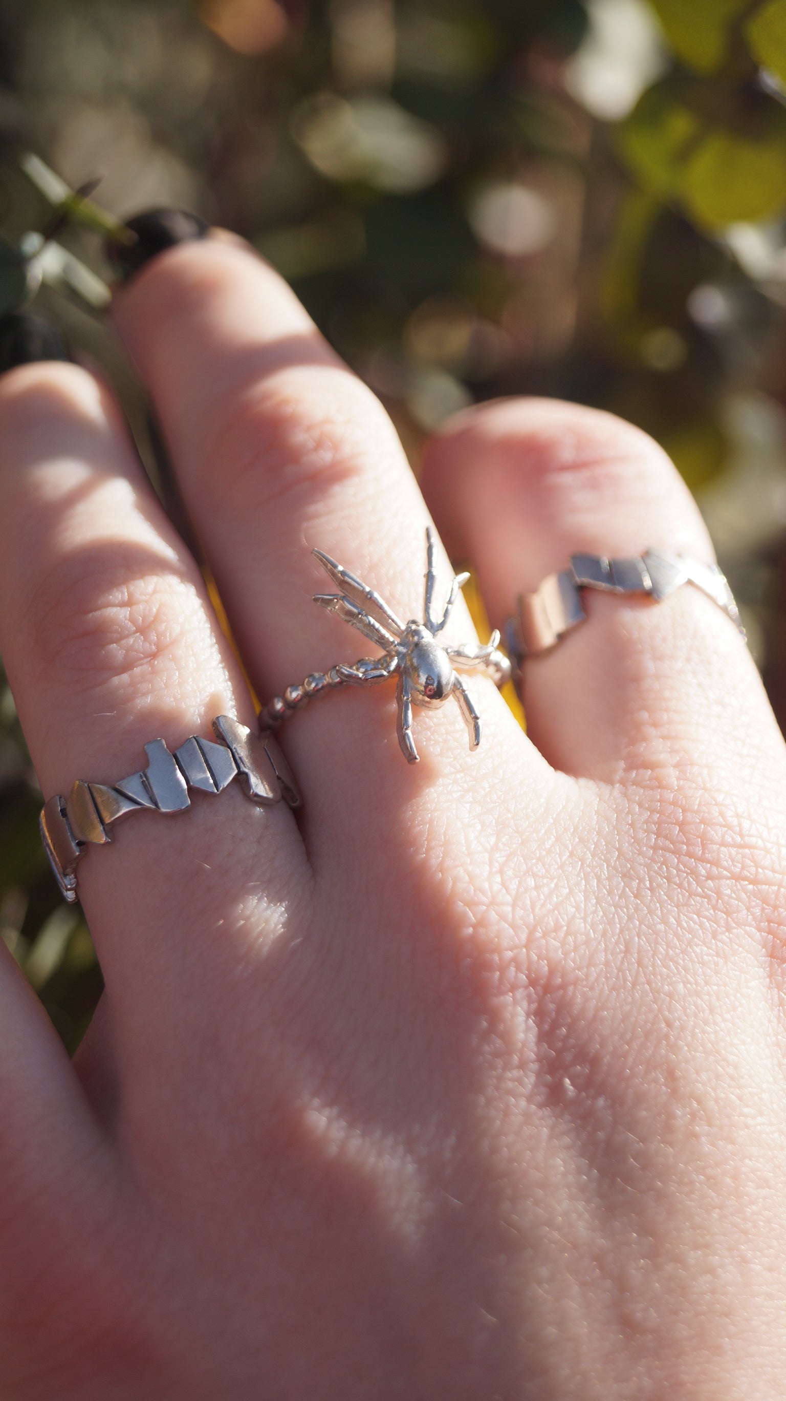 Spider Bead Shank Ring